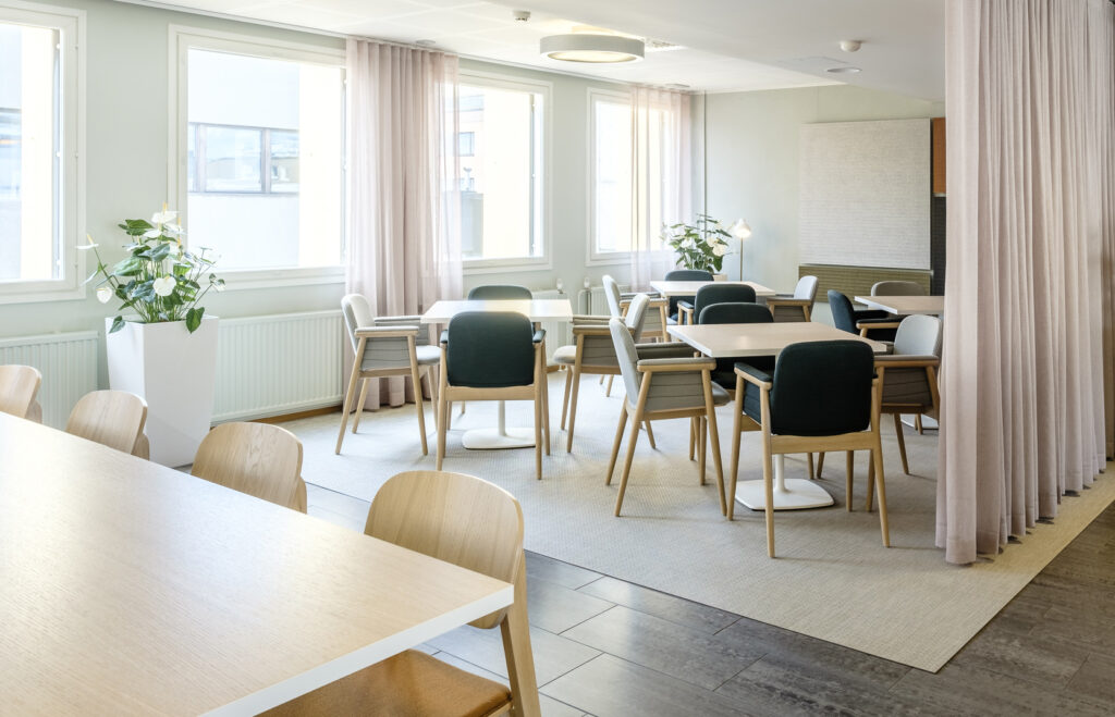 toimiston lounasravintolan suunnittelu